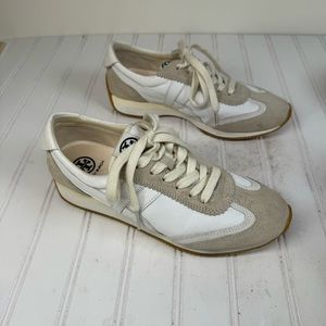 Tory Burch white & sneakers